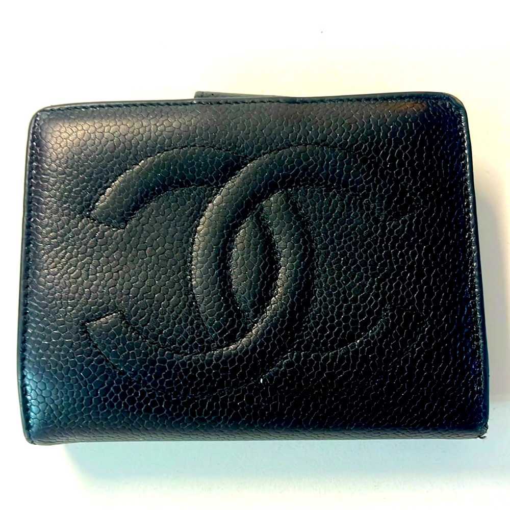 Chanel Black Caviar wallet🖤Y2K